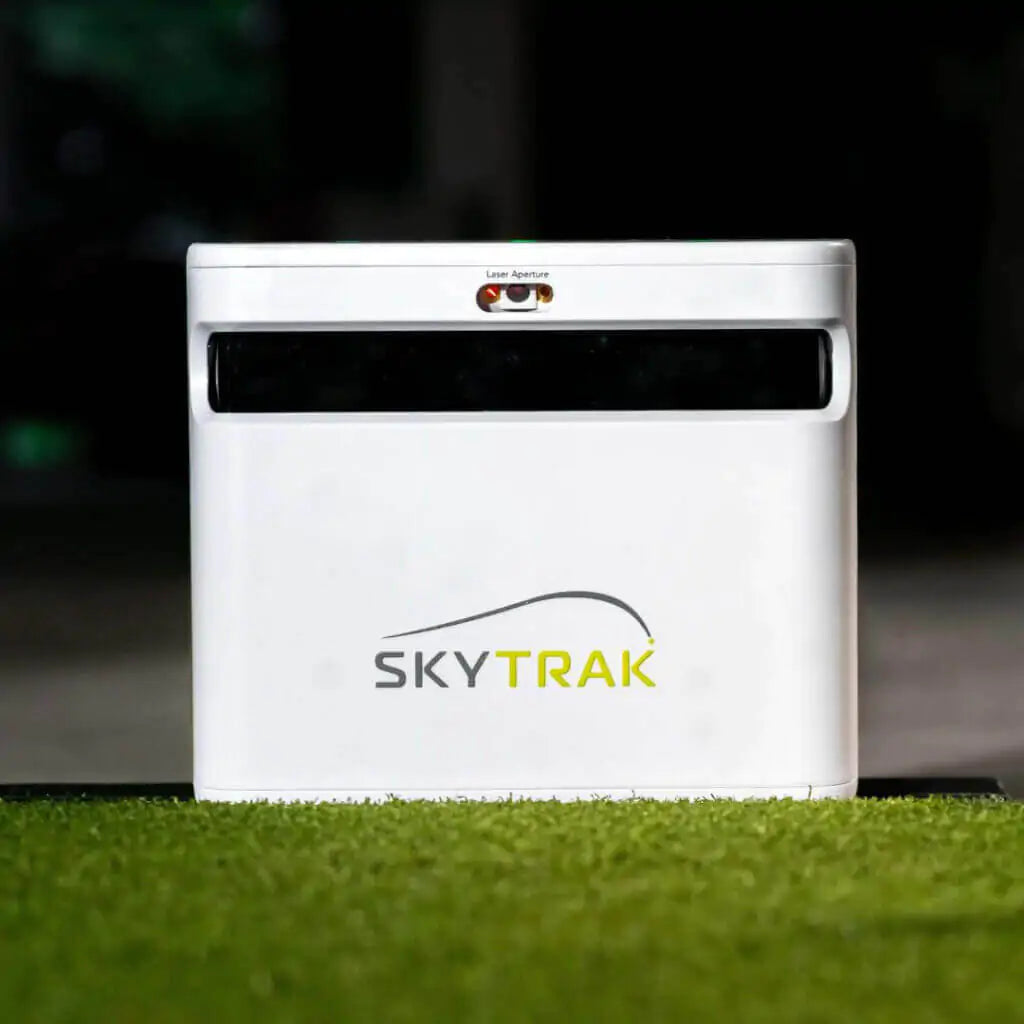 SKYTRAK+ GOLF LAUNCH MONITOR