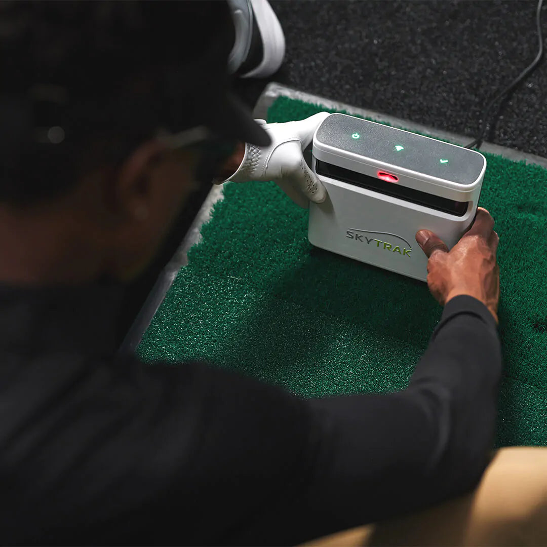 SKYTRAK+ GOLF LAUNCH MONITOR