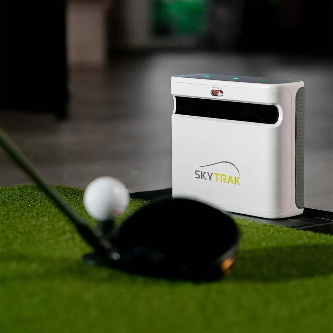 SKYTRAK+ GOLF LAUNCH MONITOR
