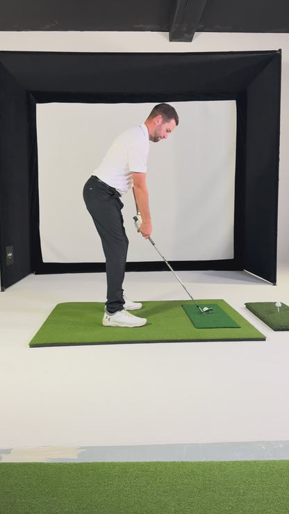 HoleOne by SimTech – Premium DIY Golf Simulator Enclosure